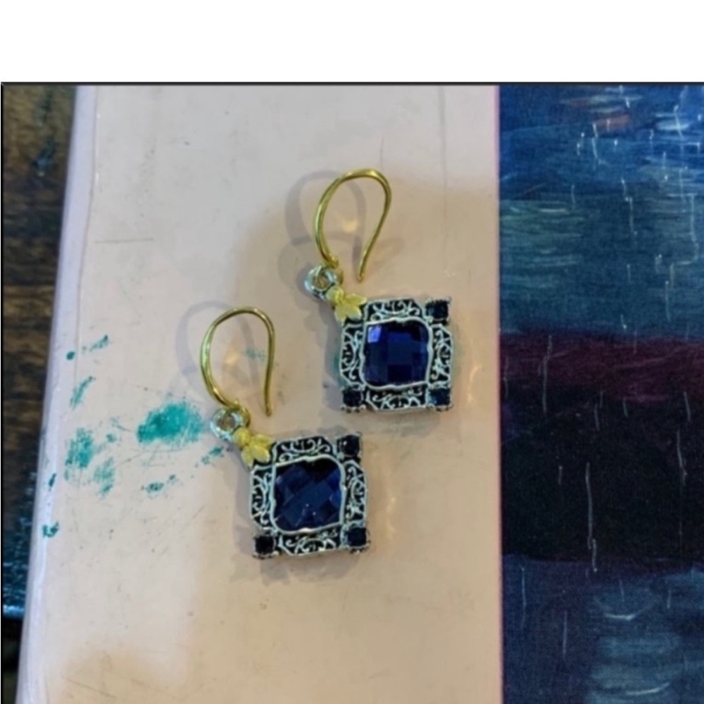 Silver Gold Vintage Style Sapphire Earrings - Picture 3 of 7